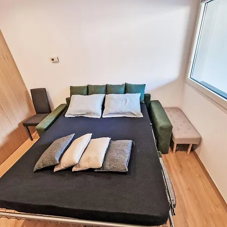 Lejlighed Rolando By Interhome *